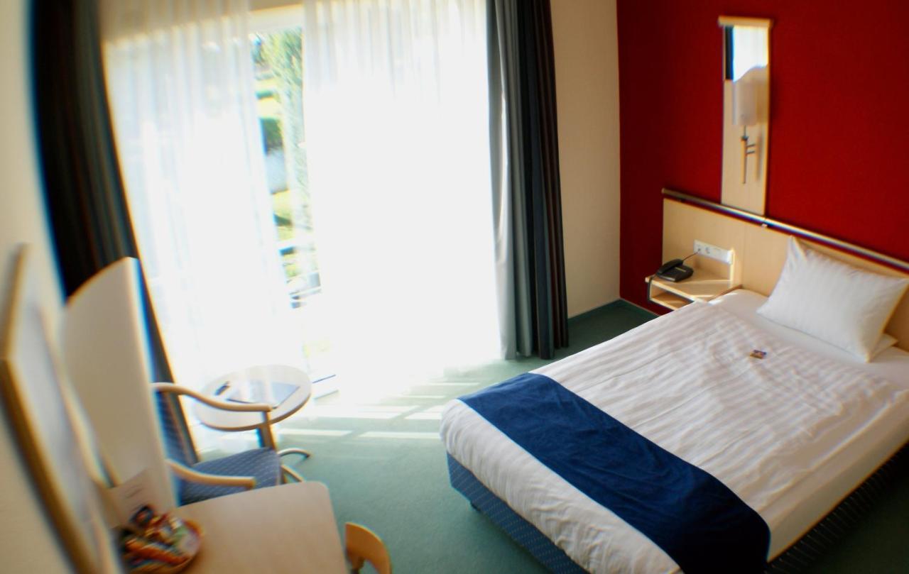 Hotel Sternzeit Wegberg Εξωτερικό φωτογραφία